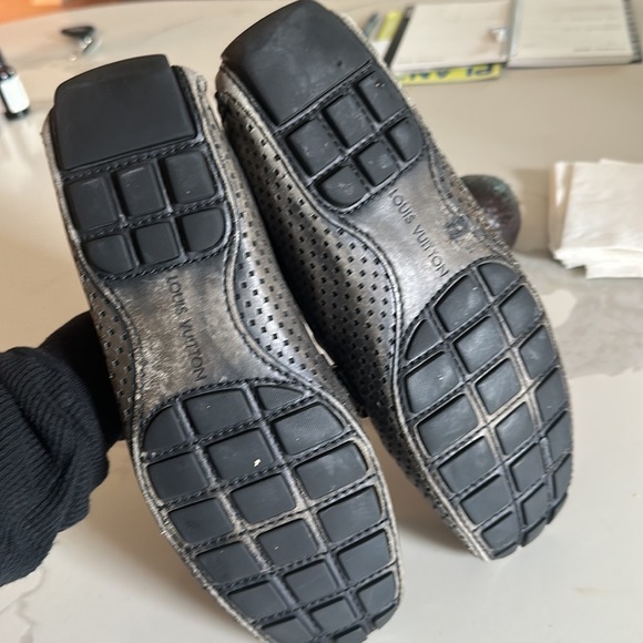 Louis Vuitton loafers - Picture 6 of 7